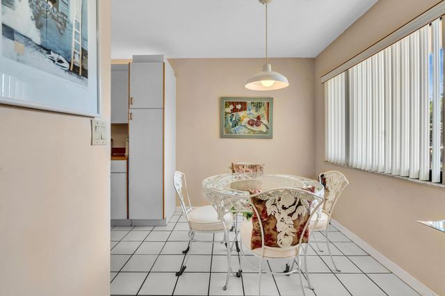 10643 W Clairmont Circle 202, Tamarac, FL 33321