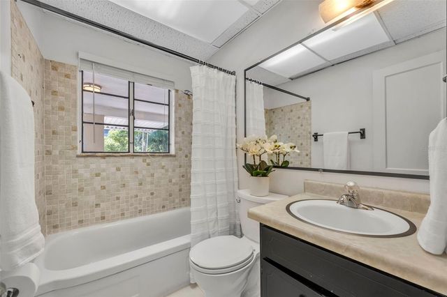 11 PLUMOSA AVENUE, Casselberry, FL 32707