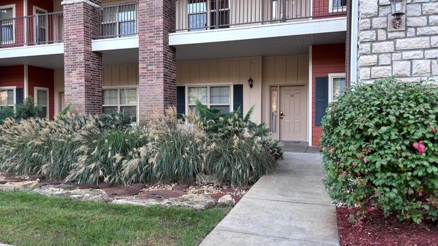 200 Majestic Drive Unit 111, Branson, MO 65616