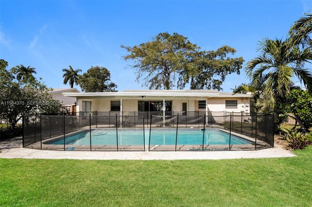 4314 Taft St, Hollywood, FL 33021