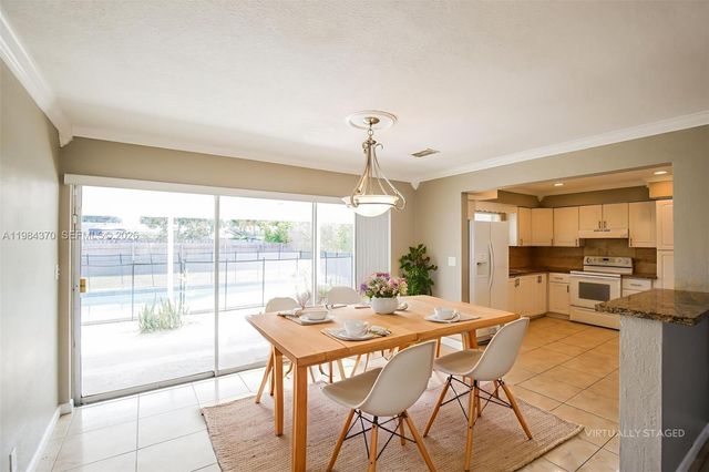 4314 Taft St, Hollywood, FL 33021