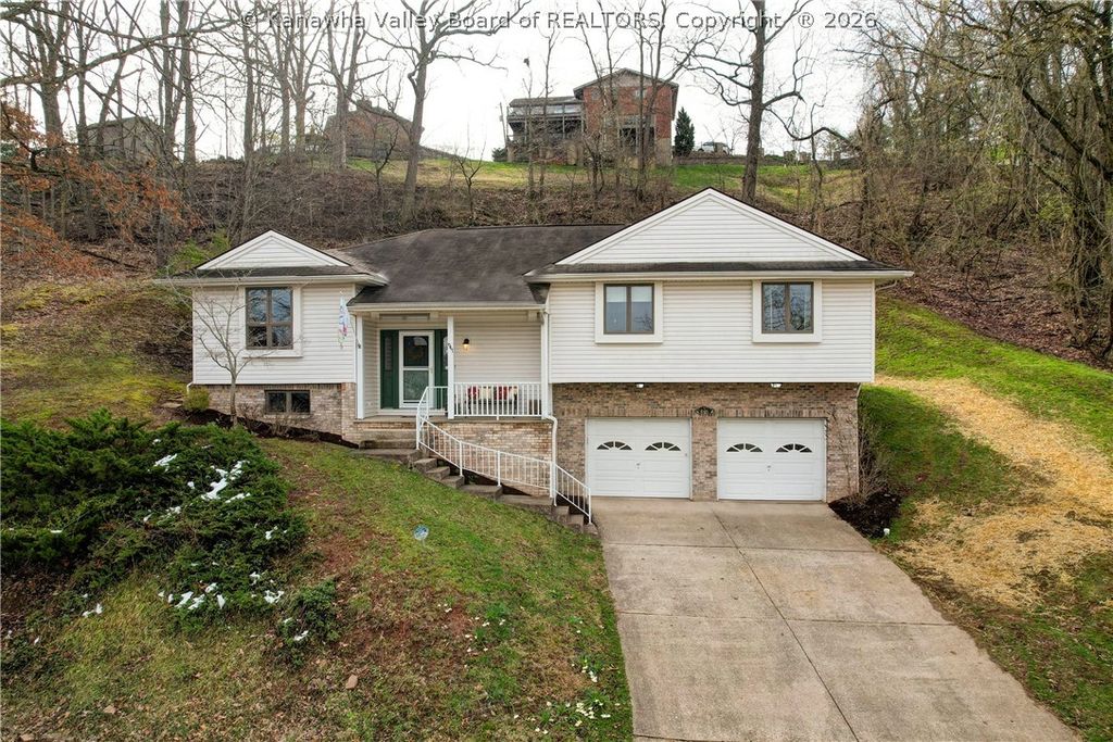 947 Gordon Drive, Charleston, WV 25303