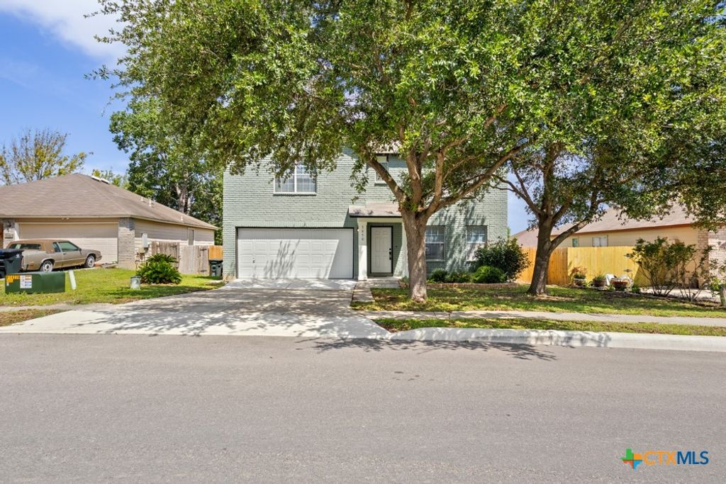 3050 Button Ball, New Braunfels, TX 78130