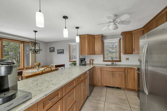 60 Northpointe Road, Thornton, NH 03285