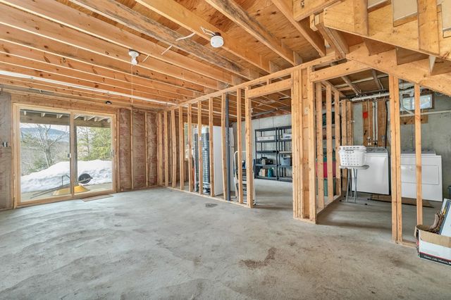 60 Northpointe Road, Thornton, NH 03285