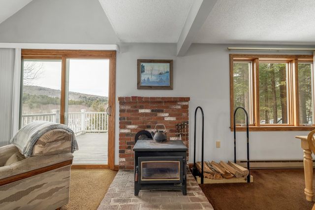 60 Northpointe Road, Thornton, NH 03285