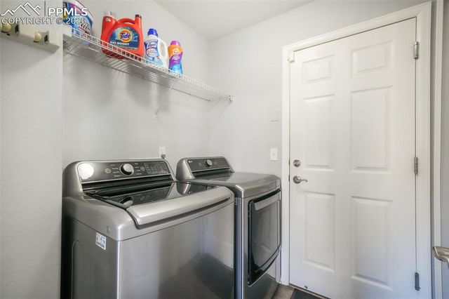 6710 Camino Del Rey, Fountain, CO 80817