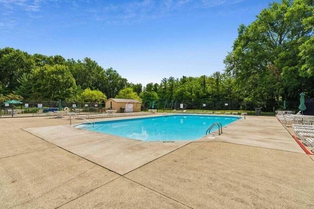 2000 Jasper Lane, 26E 26E, Hilliard, OH 43026