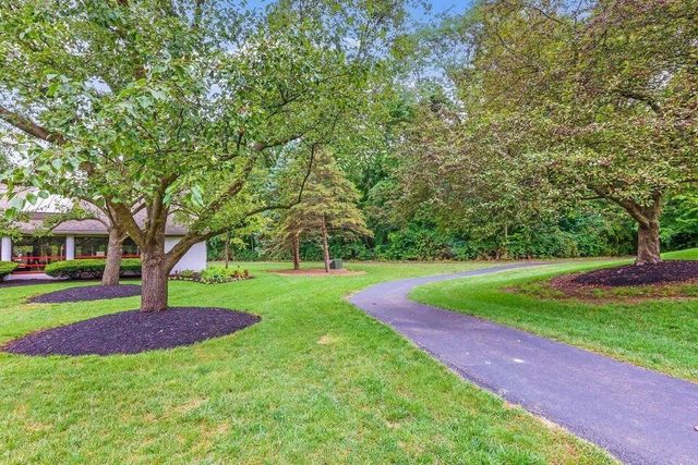 2000 Jasper Lane, 26E, Hilliard, OH 43026