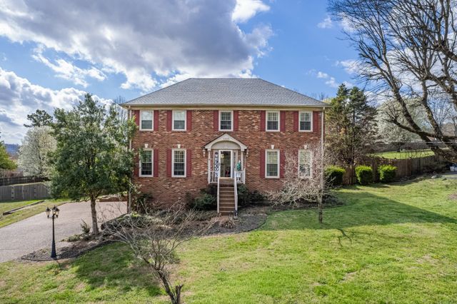 1503 Heritage Dr, Columbia, TN 38401
