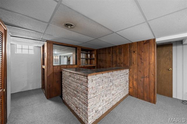 9208 Southview Lane, St Louis, MO 63123