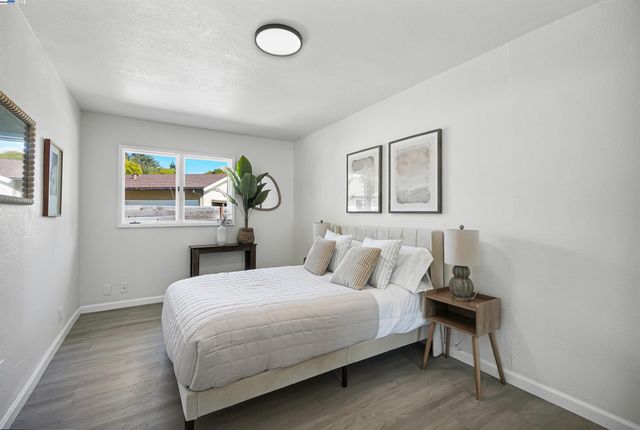 1662 Dorchester Pl, Concord, CA 94519