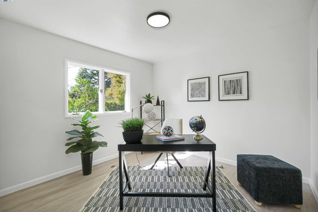 1662 Dorchester Pl, Concord, CA 94519