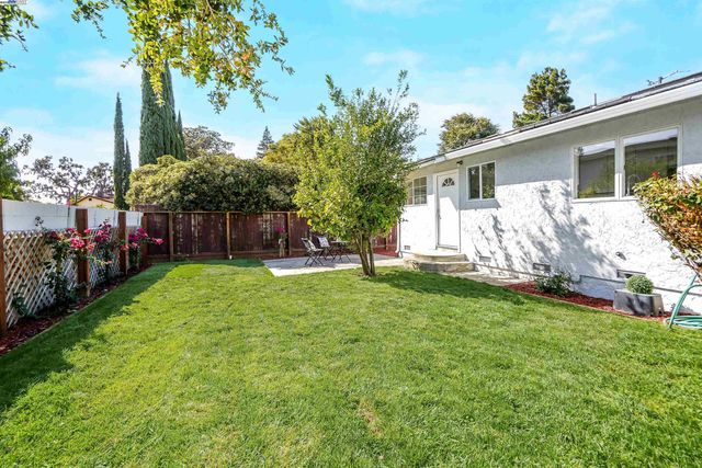 1662 Dorchester Pl, Concord, CA 94519