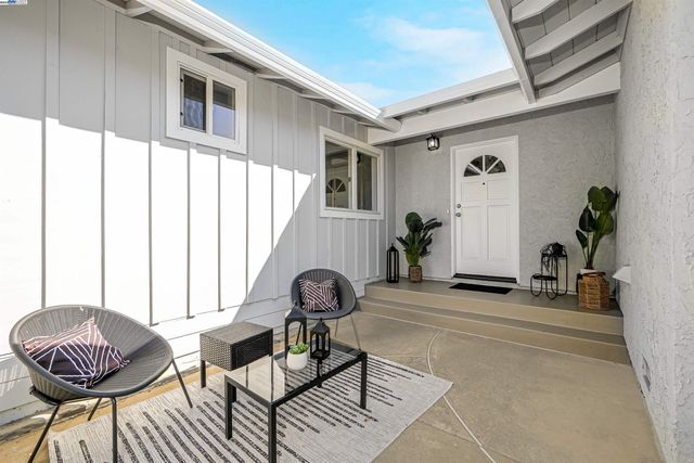 1662 Dorchester Pl, Concord, CA 94519