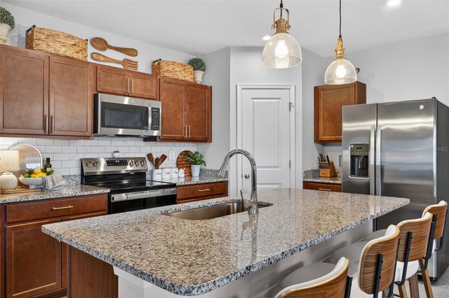 1654 LAIA ROAD, Haines City, FL 33844