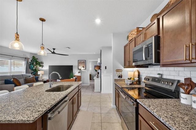 1654 LAIA ROAD, Haines City, FL 33844