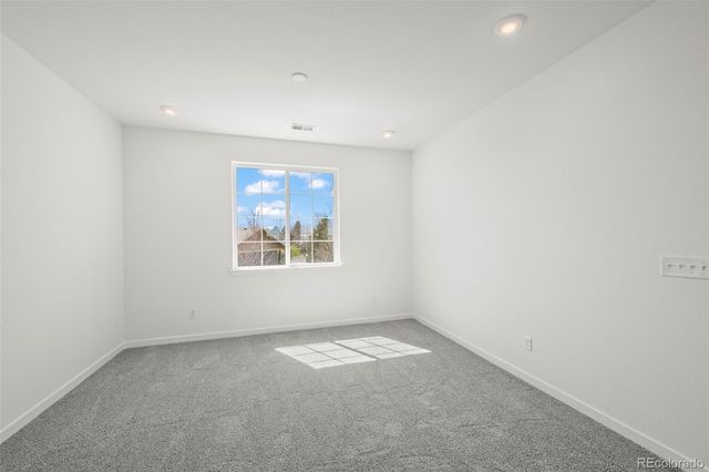 4043 Emerald Shore Drive, Loveland, CO 80538