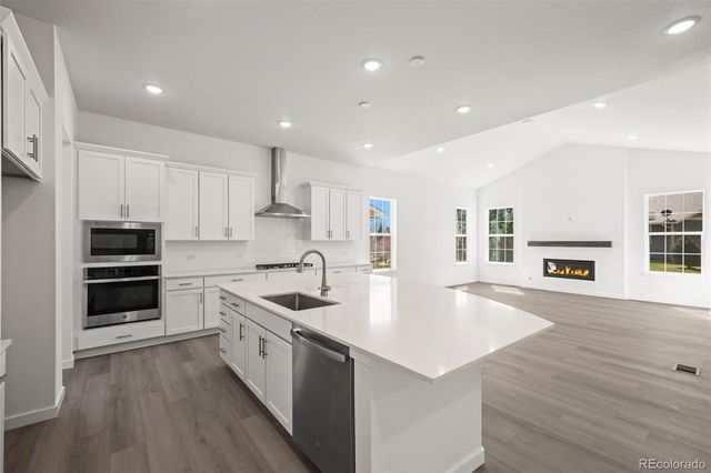 4043 Emerald Shore Drive, Loveland, CO 80538