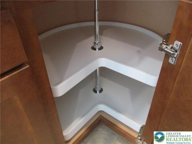 3813 Belcourt Road, Forks Twp, PA 18040