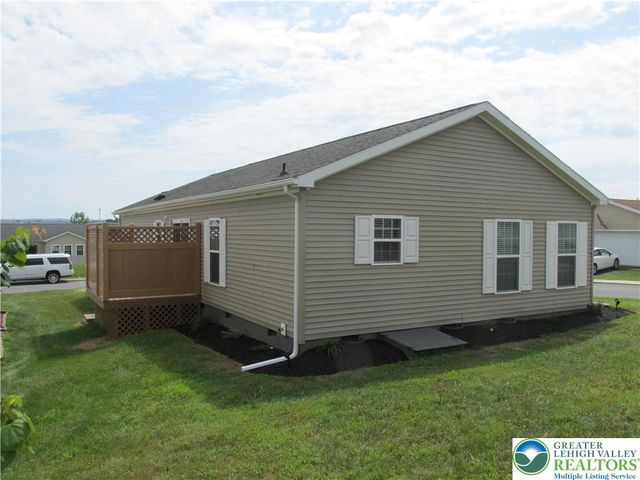 3813 Belcourt Road, Forks Twp, PA 18040