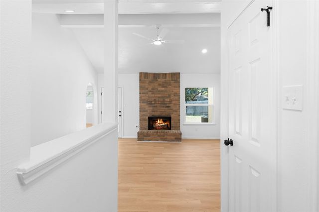 16307 Essex CV, Pflugerville, TX 78660