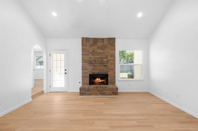 16307 Essex CV, Pflugerville, TX 78660