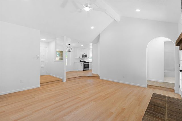 16307 Essex CV, Pflugerville, TX 78660