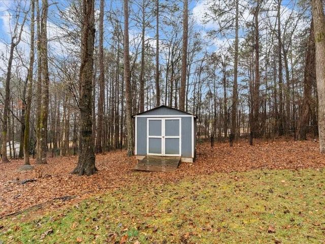 138 Oak Bend Drive, Stockbridge, GA 30281