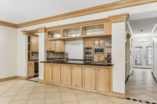 251 Malone Street, Houston, TX 77007