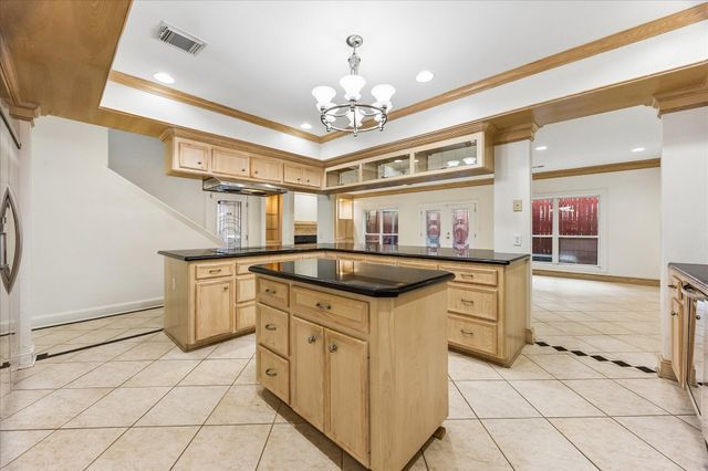 251 Malone Street, Houston, TX 77007