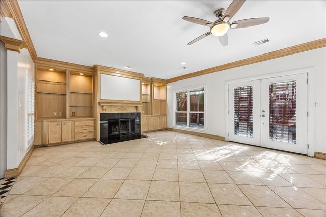 251 Malone Street, Houston, TX 77007
