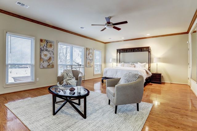 251 Malone Street, Houston, TX 77007