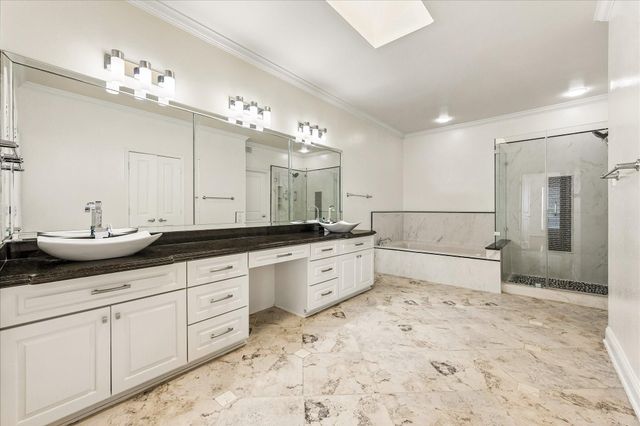 251 Malone Street, Houston, TX 77007