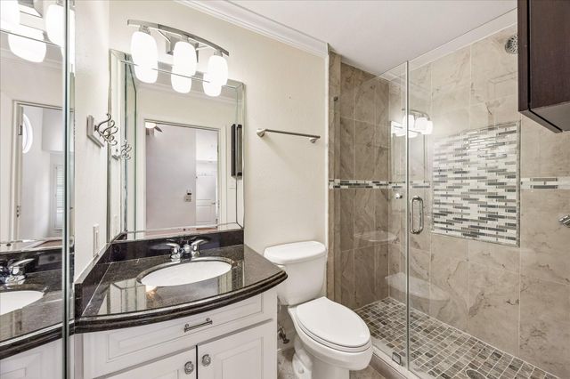 251 Malone Street, Houston, TX 77007