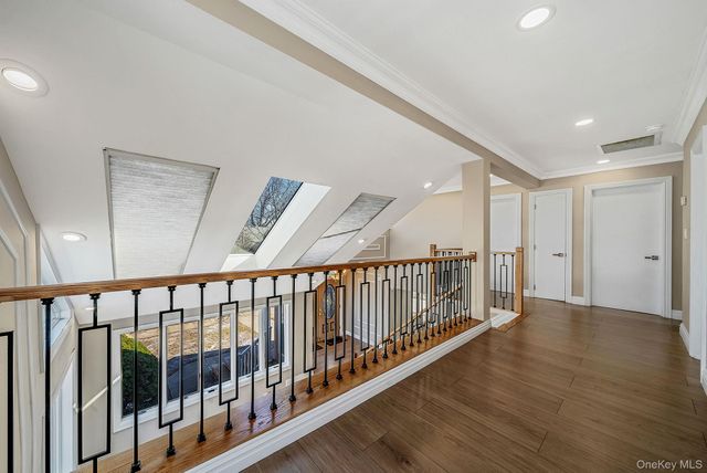 1027 Windermere Road, Franklin Square, NY 11010