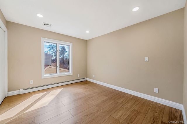 1027 Windermere Road, Franklin Square, NY 11010