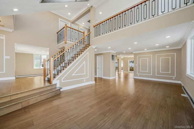 1027 Windermere Road, Franklin Square, NY 11010