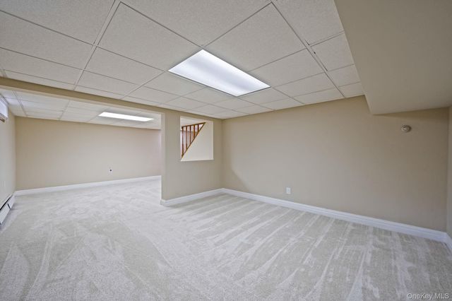 1027 Windermere Road, Franklin Square, NY 11010