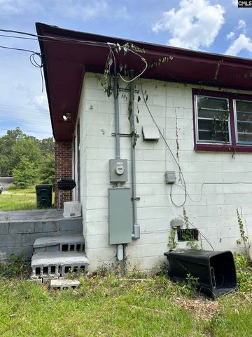 1136 Main Street, West Columbia, SC 29170