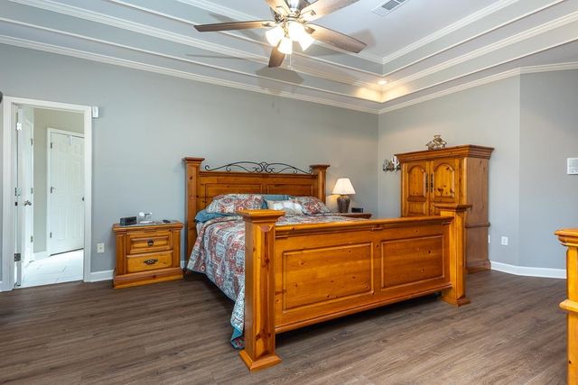 8746 RIVER HOLLOW DR, Memphis, TN 38016