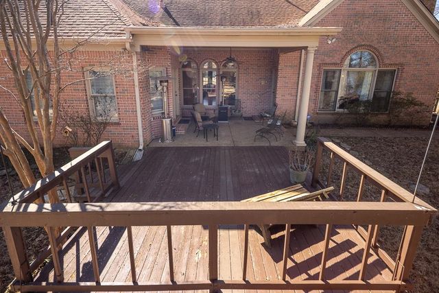 8746 RIVER HOLLOW DR, Memphis, TN 38016