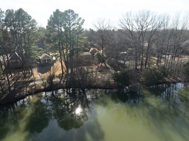 8746 RIVER HOLLOW DR, Memphis, TN 38016