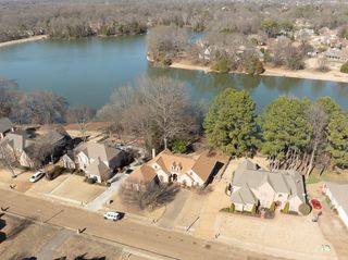 8746 RIVER HOLLOW DR, Memphis, TN 38016