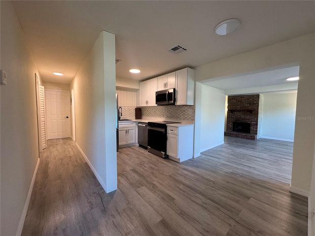 7224 VALIANT COURT, Orlando, FL 32818