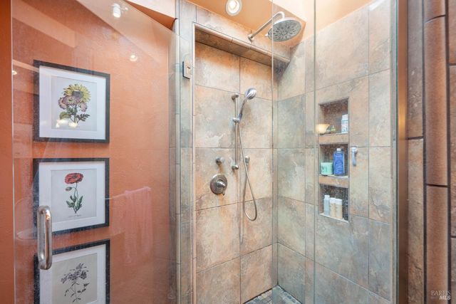 337 Bettencourt St, Sonoma, CA 95476