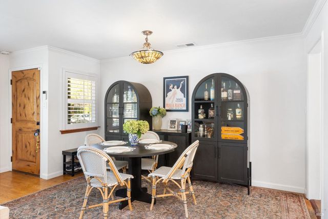 337 Bettencourt St, Sonoma, CA 95476