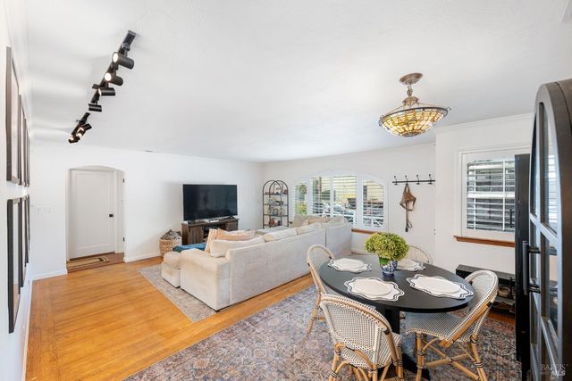 337 Bettencourt St, Sonoma, CA 95476