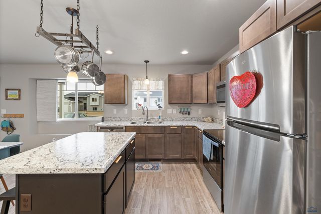 656 BOMBER WAY, Box Elder, SD 57719