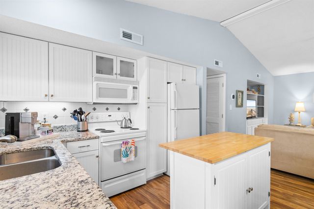 700 28th Ave. S, North Myrtle Beach, SC 29582